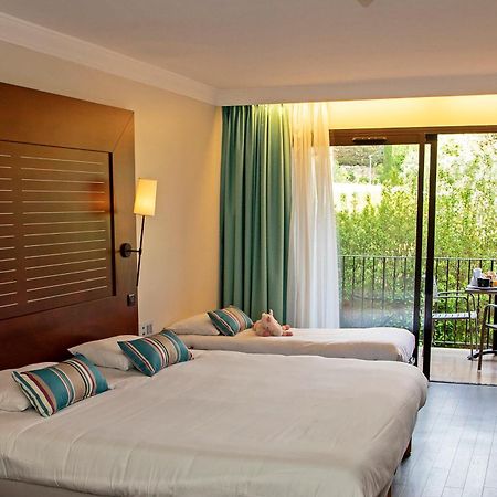 Hotel Les Jardins De Sainte-Maxime Bagian luar foto