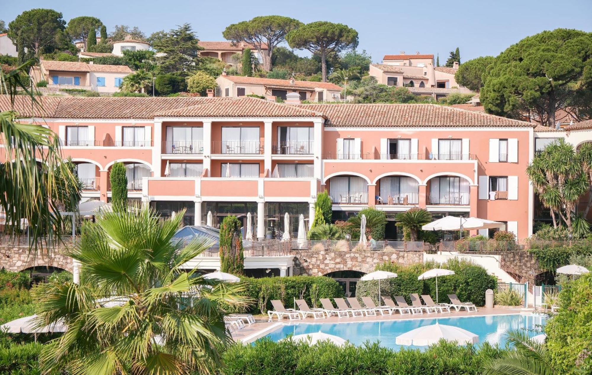 Hotel Les Jardins De Sainte-Maxime Bagian luar foto