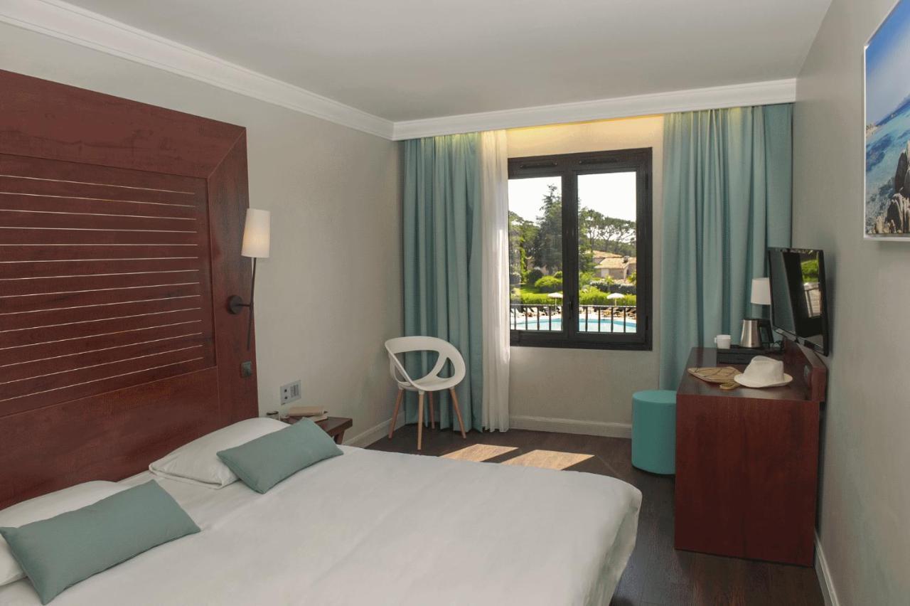 Hotel Les Jardins De Sainte-Maxime Bagian luar foto