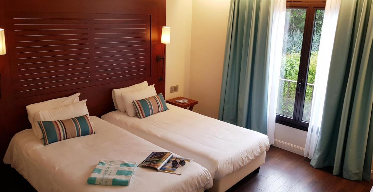 Hotel Les Jardins De Sainte-Maxime Bagian luar foto